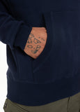 BLUZA Z KAPTUREM SMALL LOGO DARK NAVY - kup z Pit Bull West Coast Oficjalny Sklep