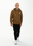 BLUZA Z KAPTUREM SMALL LOGO BRĄZOWA - kup z Pit Bull West Coast Oficjalny Sklep