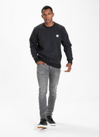 Crewneck Small Logo Charcoal Melange - kup z Pit Bull West Coast Oficjalny Sklep 