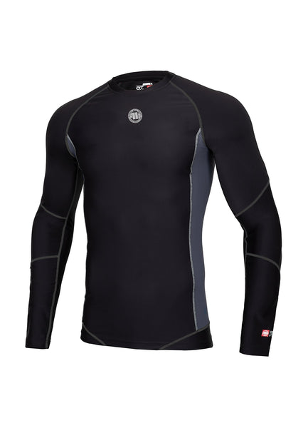 LONGSLEEVE RASHGUARD PRO PLUS SMALL LOGO - kup z Pit Bull West Coast Oficjalny Sklep