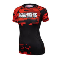 DAMSKI SHORTSLEEVE RASHGUARD BERSERKERS DIGITAL - kup z Pit Bull West Coast Oficjalny Sklep